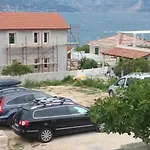 Gracija Πανσιόν Povlja (Brac)