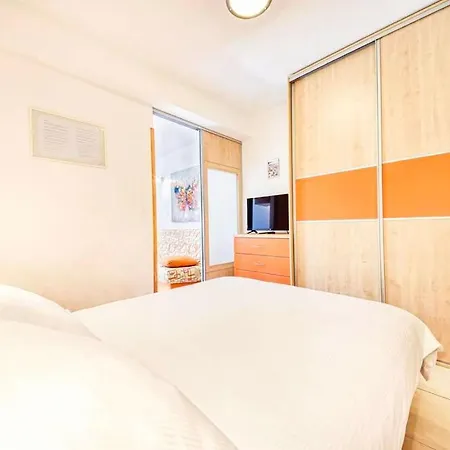 Guest house Gracija *